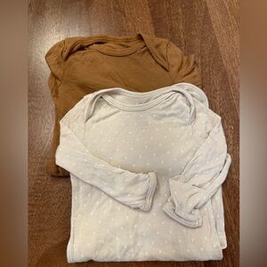 Solly Baby Knotted Gowns